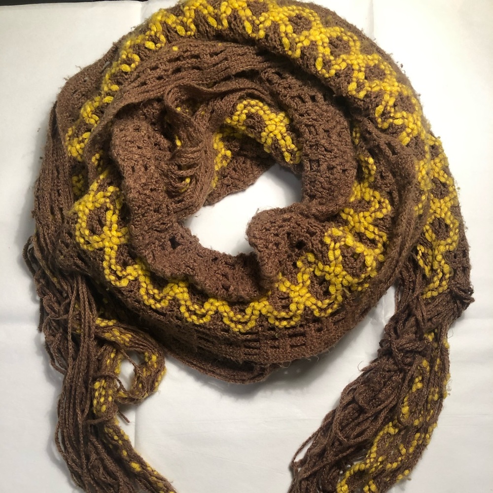 Vintage Crochet Stretchy Scarf
